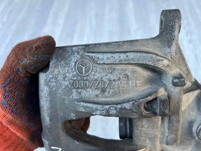 0034200283 MERCEDES Суппорт тормозной передний правый купить в Черкассы