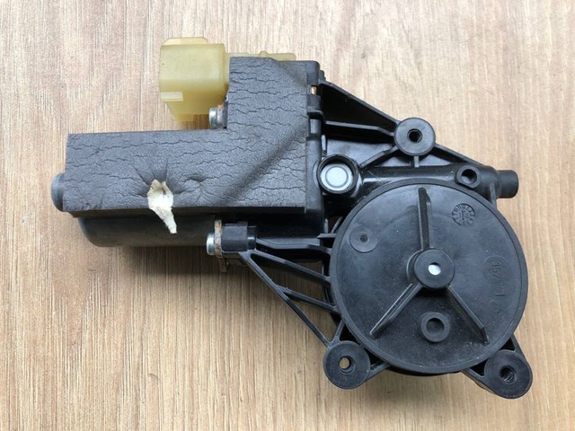 0130822783 LAND ROVER купить в Ужгород