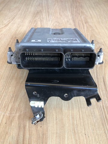 0281030445 LAND ROVER купить в Ирпень