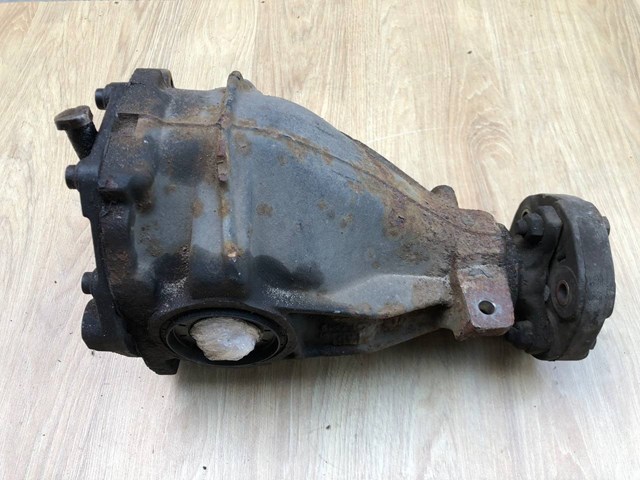 A1243513708 MERCEDES Крышка редуктора заднего купить в Черновцы
