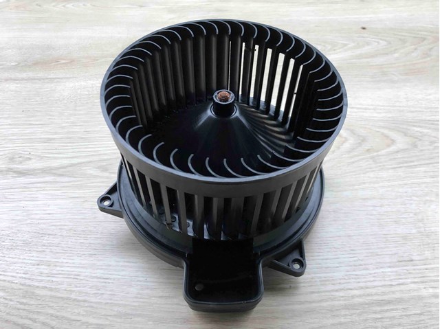 Мотор вентилятора печки (отопителя салона) mercedes r-class w251. б/у оригинал 1648350507
