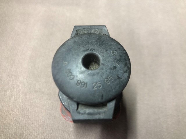 1695040114 Подушка крепления радиатора верхняя купить Украина