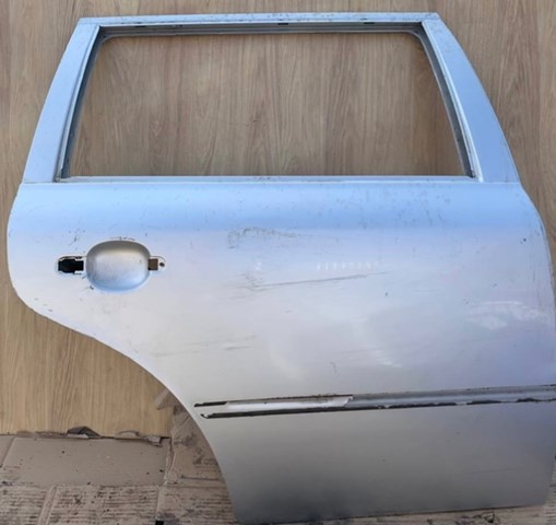 1U9833052A VAG Дверь задняя правая купить в Черкассы
