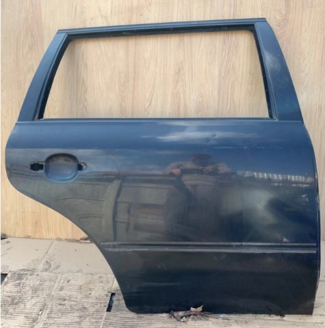 1U9833052A VAG Дверь задняя правая купить в Винница