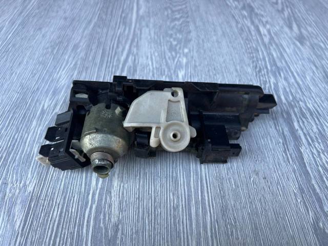 MERCEDES 2037500093 Замок багажника в наличии Полтава