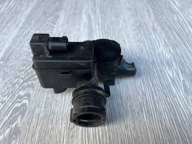 2118320584 MERCEDES Кран печки купить в Тернополь