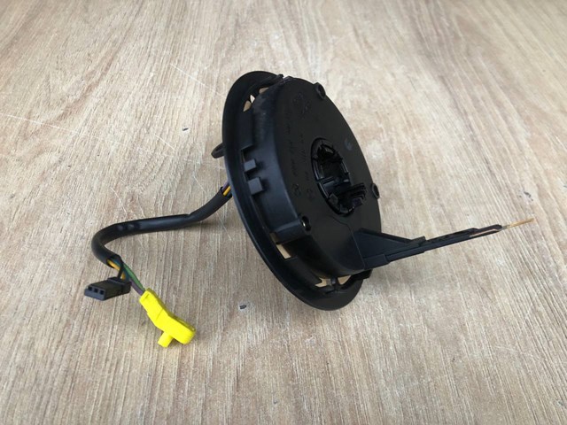 MERCEDES 2204640018 Кольцо контактное, шлейф руля в наличии Черкассы
