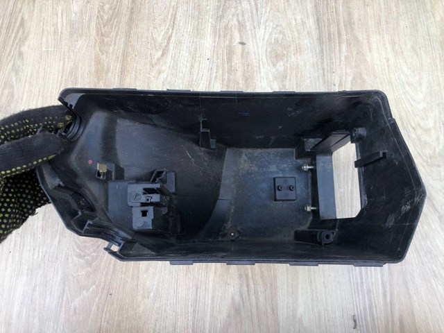 2205400524 MERCEDES купить в Кривой Рог