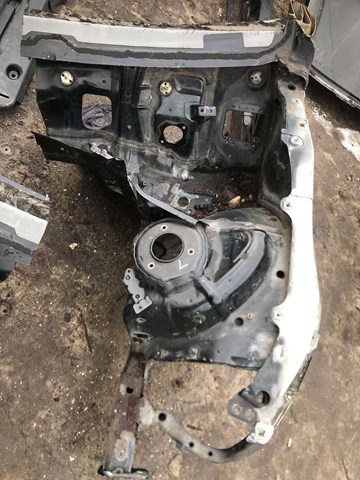 MERCEDES 2216200761 в наличии Полтава