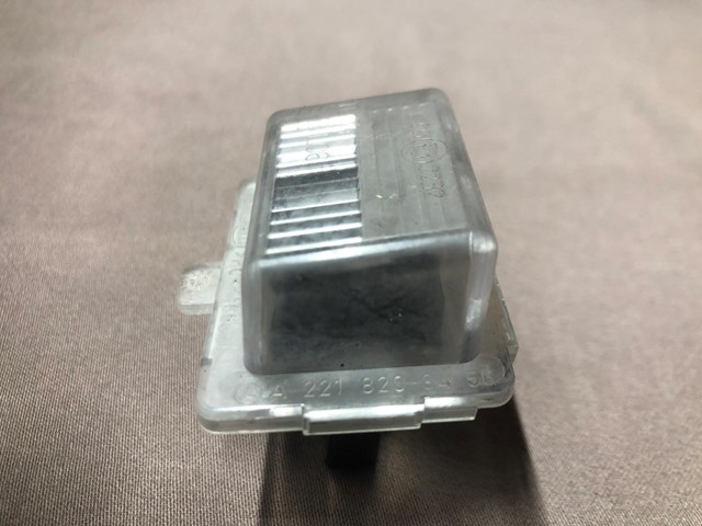2218200456 MERCEDES Фонарь подсветки номерного знака купить в Каменское