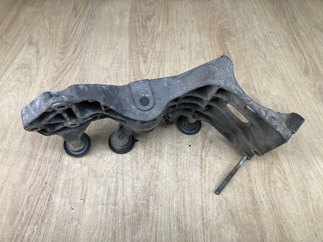 MERCEDES 2662000670 Натяжитель приводного ремня в наличии Украина