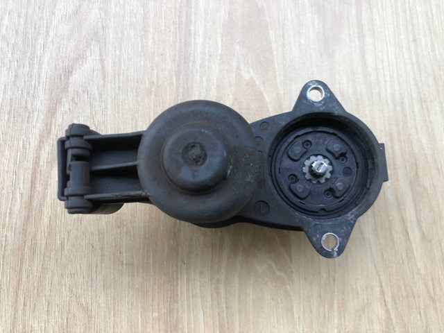 32350734 LAND ROVER купить в Чернигов
