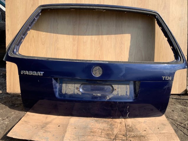 VAG 3B9827025AR Дверь задняя (багажная 3/5-я (ляда) в наличии Украина