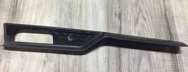 6U0827578A VAG Накладка багажника (двери 3/5-й задней) правая купить в Харьков