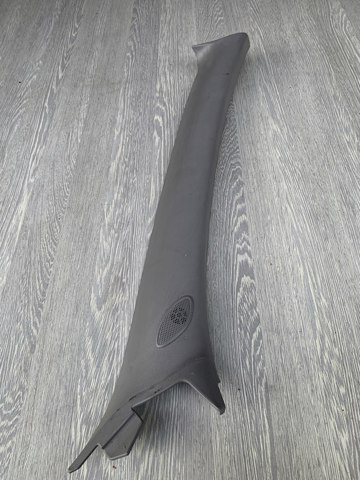 Обшивка стойки кузова внутренняя, передняя правая 76911BM400 NISSAN