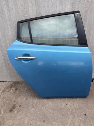 NISSAN 821003NF0A Дверь задняя правая в наличии Ровно