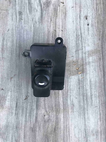 HYUNDAI 935752L011 Кнопка стеклоподъемника передняя в наличии Ровно