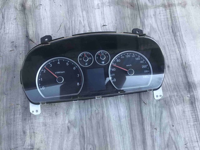 HYUNDAI 940332R005 Приборная доска (щиток приборов) в наличии Ровно