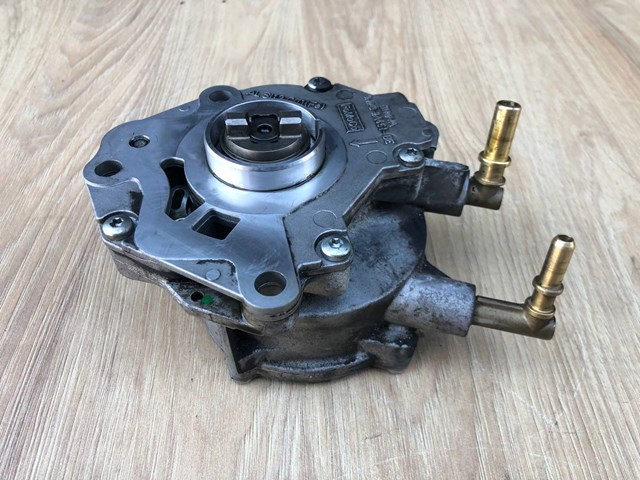 Насос вакуумный 9H2Q2A451BE LAND ROVER