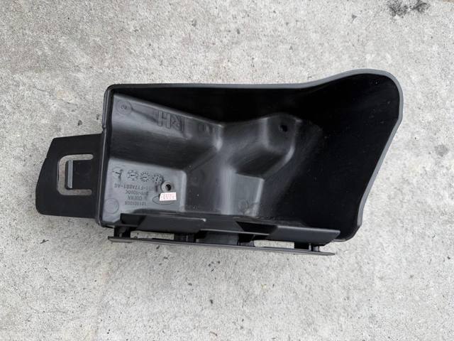 BM51F17A881AG Кронштейн бампера переднего правый купить Запорожье