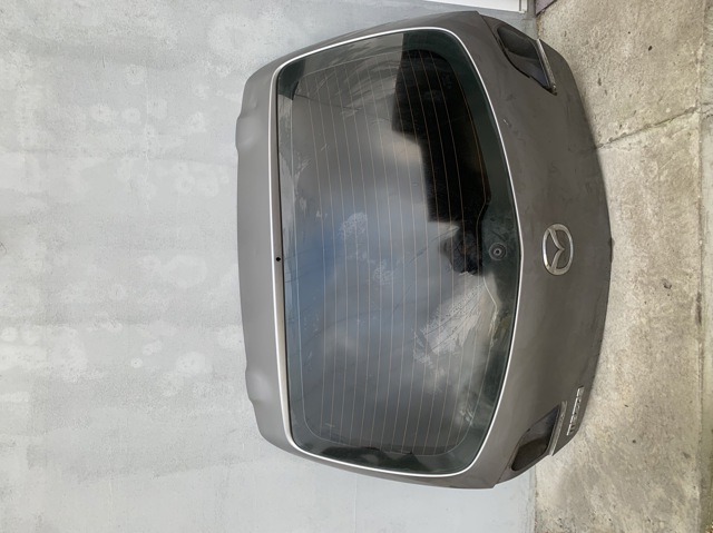 BNYV5261XB MAZDA Крышка багажника купить в Львов