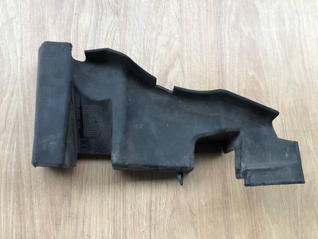 LAND ROVER CK528311AA Воздуховод (дефлектор) радиатора левый в наличии Львов