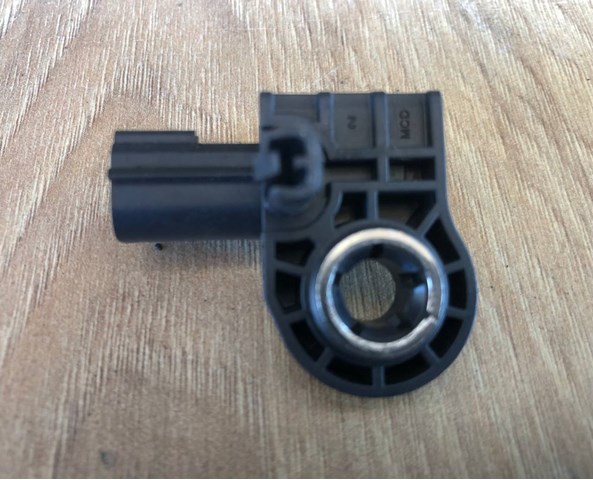 LAND ROVER FH2214B006AA Датчик удара в наличии Каменское