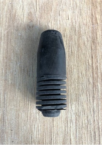 LAND ROVER LR032423 в наличии Черновцы
