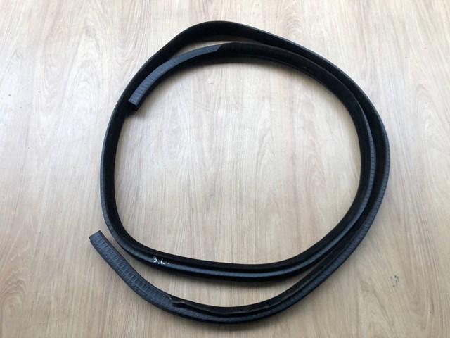 LR034097 LAND ROVER купить в Киев