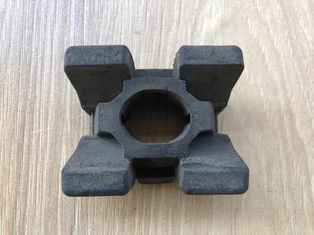 LAND ROVER LR034565 Подушка радиатора нижняя в наличии Винница