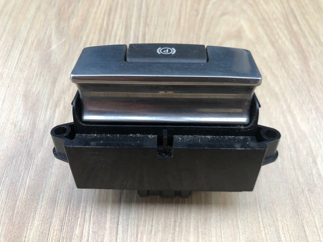 LR034827 LAND ROVER Выключатель контроля положения ручного тормоза купить в Черновцы