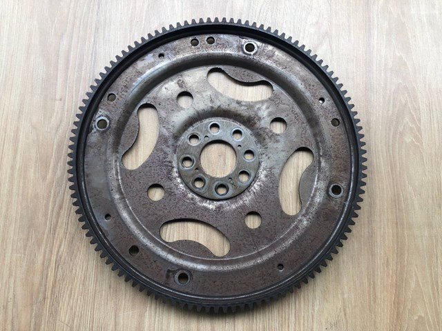 LR035590 LAND ROVER Маховик купить в Винница