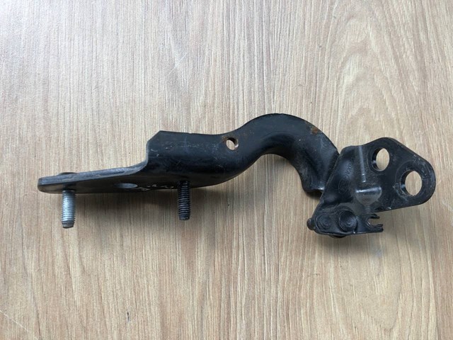 LR036593 LAND ROVER купить в Павлоград