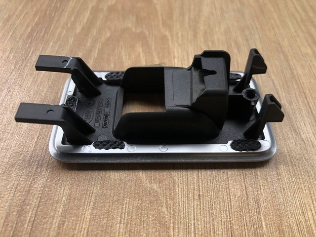 LR036907 LAND ROVER купить в Днепр