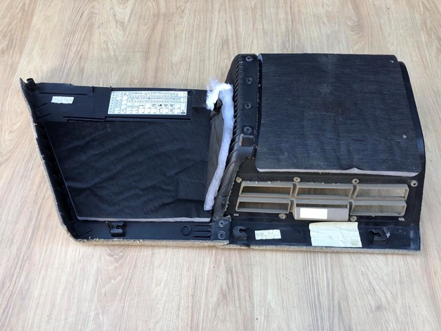 LAND ROVER LR037173 в наличии Черновцы