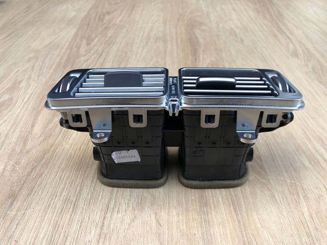 LAND ROVER LR038821 в наличии Киев