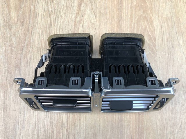 LR038821 LAND ROVER купить в Киев