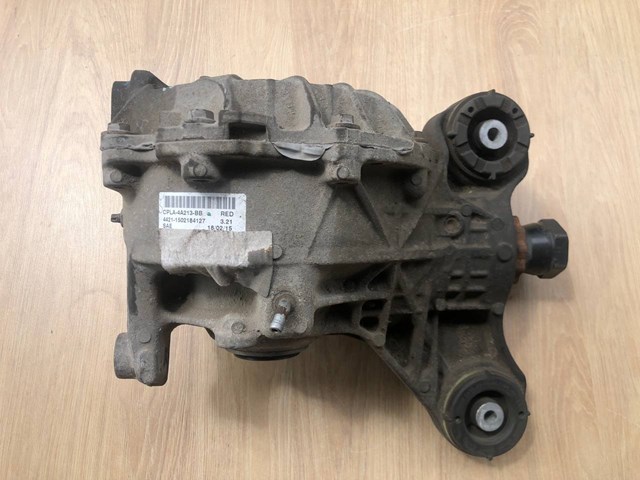 LAND ROVER LR039509 Задний редуктор в наличии Ирпень