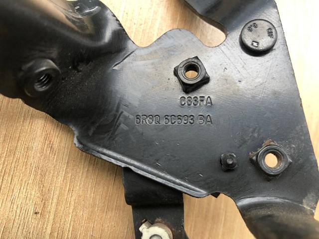 LAND ROVER LR042666 в наличии Ужгород