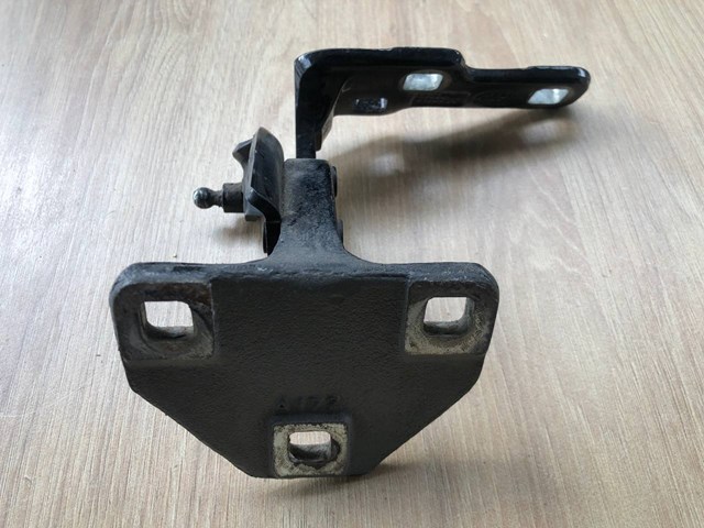 LAND ROVER LR048168 в наличии Одесса
