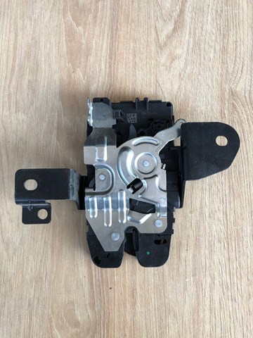 LR048310 LAND ROVER купить в Ирпень