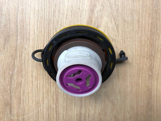 LR053666 Крышка бензобака купить Чернигов
