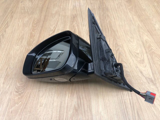 LR057033 LAND ROVER купить в Киев