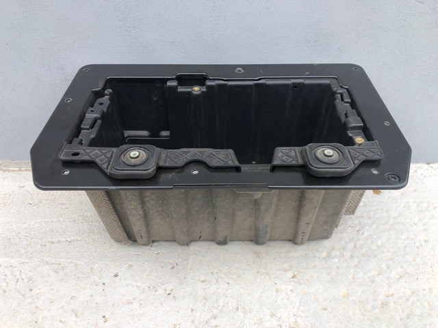 LR057223 LAND ROVER Поддон аккумулятора (АКБ) купить в Ровно