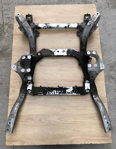 LR060034 LAND ROVER Подрамник передний купить в Каменское