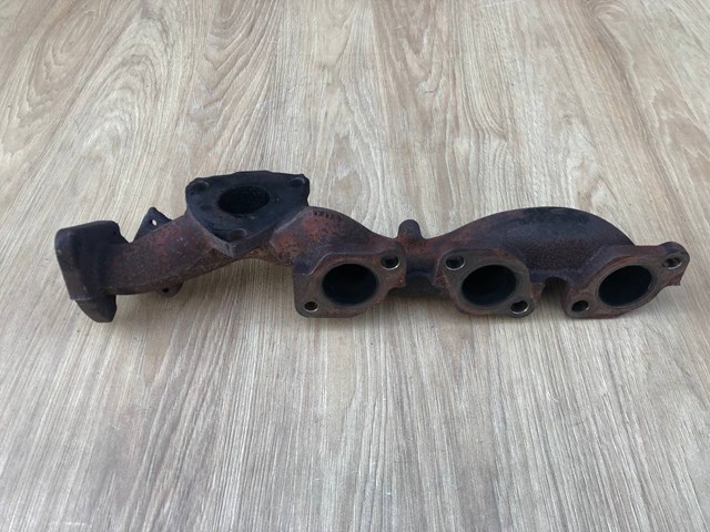 LR066023 LAND ROVER Коллектор выпускной правый купить в Кривой Рог