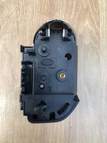 LAND ROVER LR067006 Блок кнопочных переключателей рулевого колеса в наличии Украина