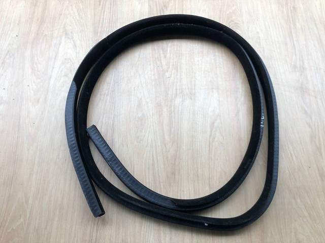 LR067427 LAND ROVER купить в Черкассы