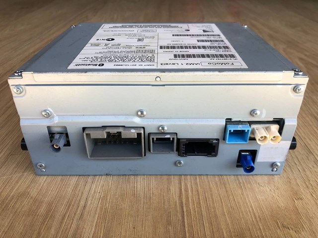 LR071121 LAND ROVER купить в Каменское