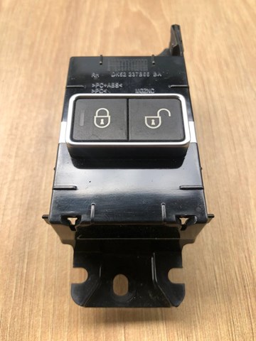 LAND ROVER LR071265 в наличии Ужгород